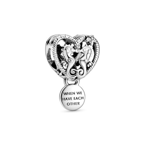 Amuleto de corazón con caballitos de mar abiertos de PANDORA - 798949C00
