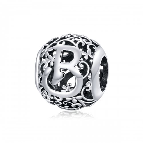 Charm de letra C con diseño de flor calada al estilo Pandora - SCC1444-C