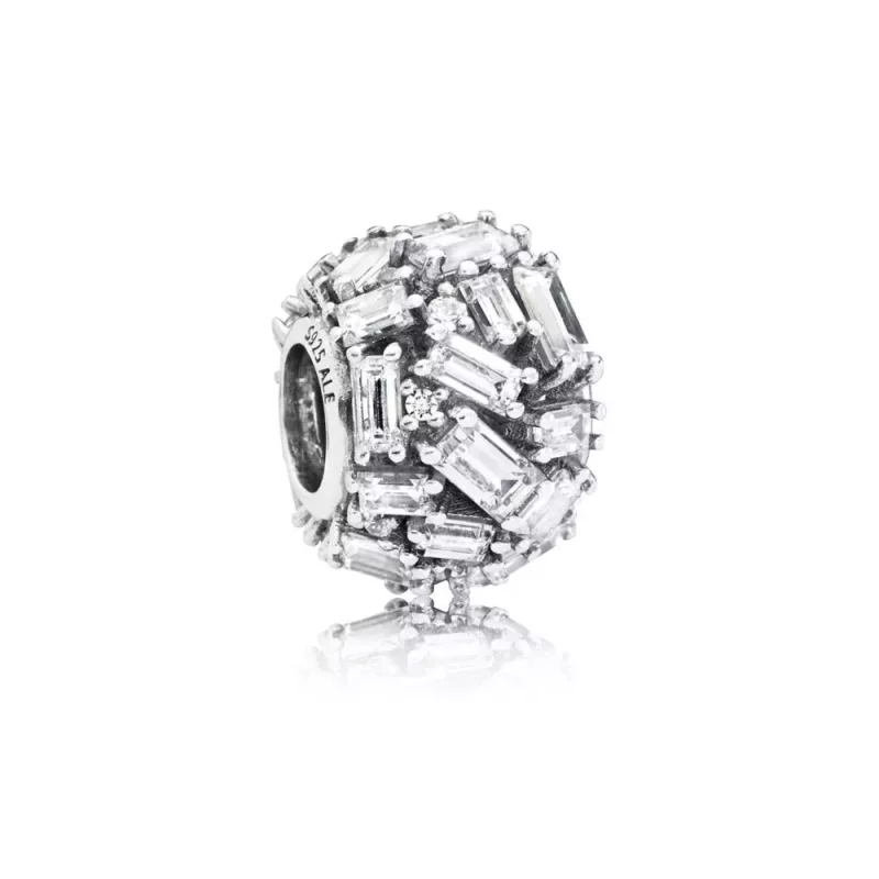 (imagen para) Charm PANDORA en plata de ley Brillo Delicado - 797746CZ