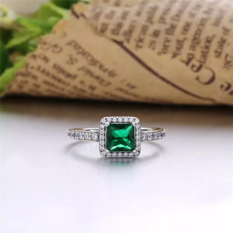 (imagen para) Anillo PANDORA en plata de ley Elegancia Atemporal Verde - 190947GCZ - Ver 2