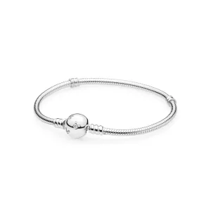 (imagen para) Disney, Pulsera PANDORA Moments en plata de ley con cierre Mickey - 590731CZ