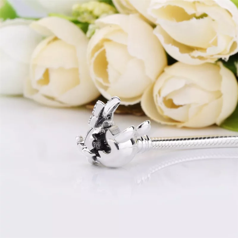 (imagen para) Disney, Pulsera PANDORA Moments en plata de ley Retrato de Minnie Brillante - 59 - Ver 3