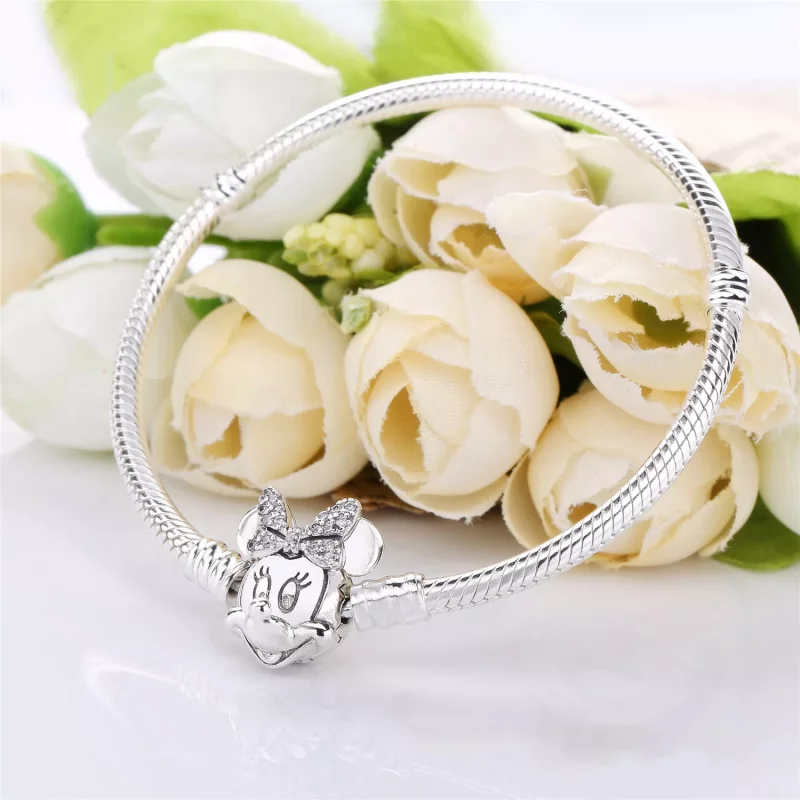 (imagen para) Disney, Pulsera PANDORA Moments en plata de ley Retrato de Minnie Brillante - 59 - Ver 4