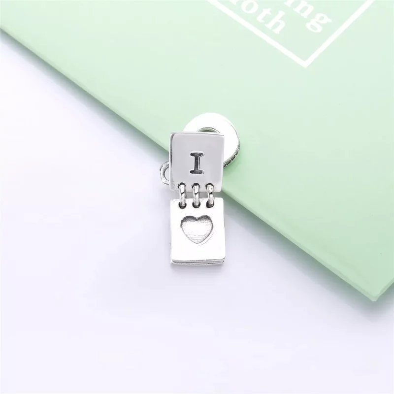 (imagen para) Charm Colgante PANDORA en plata de ley Notas de Amor - 797835CZ - Ver 4