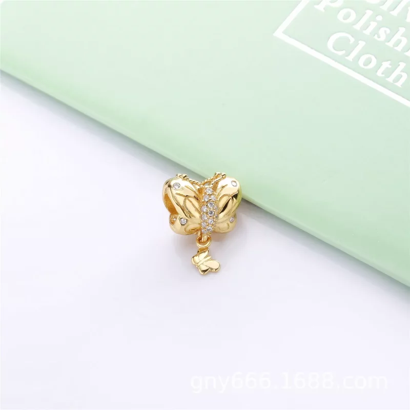 (imagen para) Charm en Pandora Shine Mariposa Decorada - 767899CZ - Ver 4