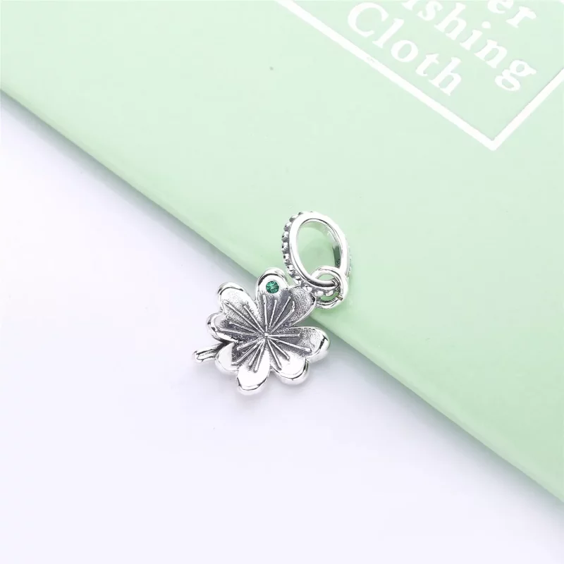 (imagen para) Colgante PANDORA en plata de ley Trébol de la Suerte - 397965NAG - Ver 2
