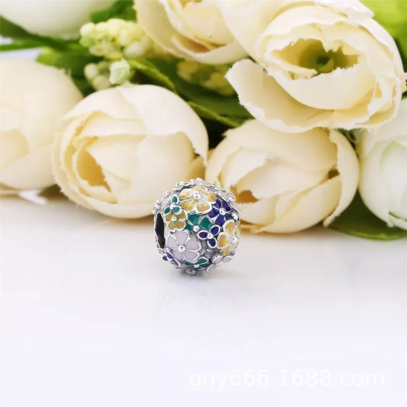 (imagen para) Charm PANDORA en plata de ley Flores Clásicas - 797907ENMX - Ver 2