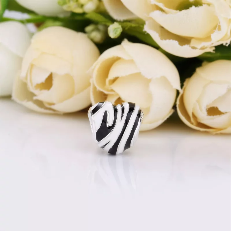 (imagen para) Charm PANDORA en plata de ley Rayas Salvajes - 798056ENMX - Ver 2