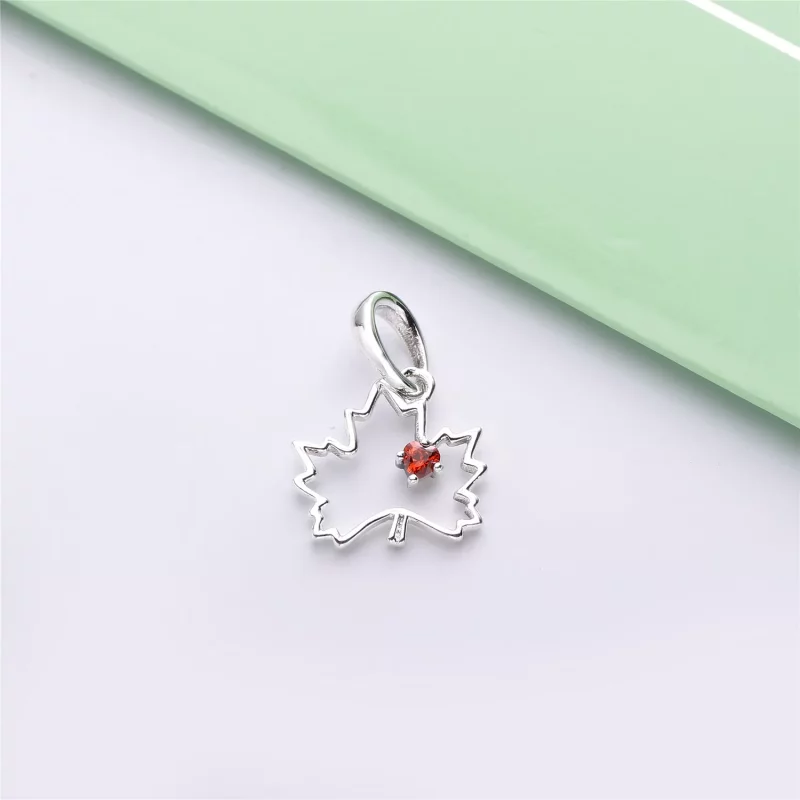 (imagen para) Colgante PANDORA Símbolo de canadá 398026CZR-45 - Ver 4