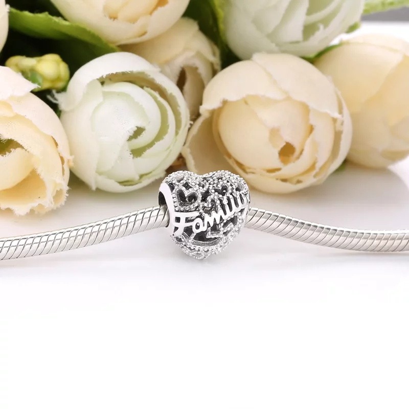 (imagen para) Charm PANDORA Corazón de familia - 798571C00 - Ver 3
