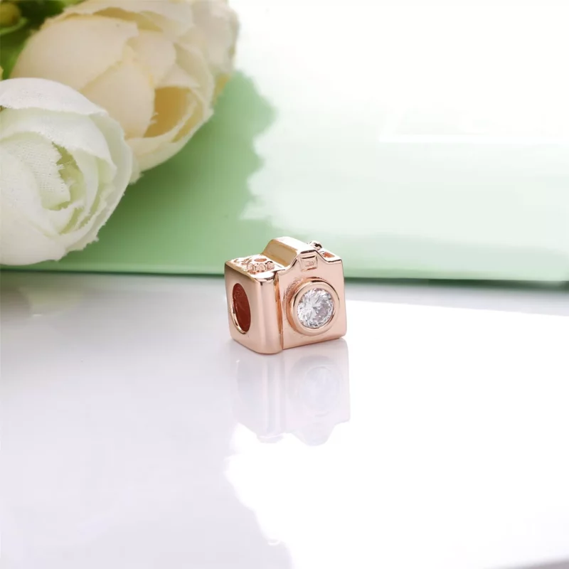 (imagen para) Charm PANDORA en PANDORA Rose Cámara 787986CZ - Ver 2