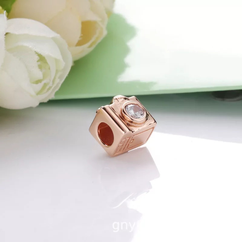 (imagen para) Charm PANDORA en PANDORA Rose Cámara 787986CZ - Ver 5