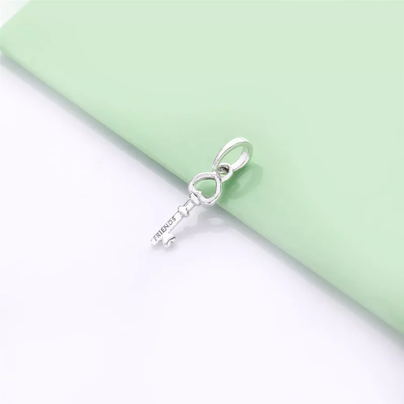 (imagen para) Colgante PANDORA en plata Mejores Amigos Corazón & Llave 398130 - Ver 2