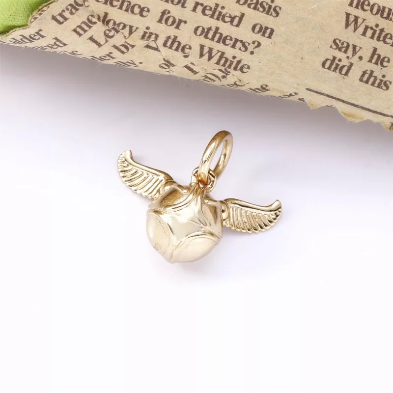 (imagen para) Colgante de Snitch Dorada de Harry Potter PANDORA - 368618C00 - Ver 3