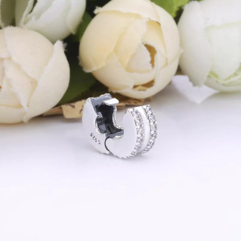 (imagen para) PANDORA Doble Línea Clip Charm con Pavé - 798422C01 - Ver 4