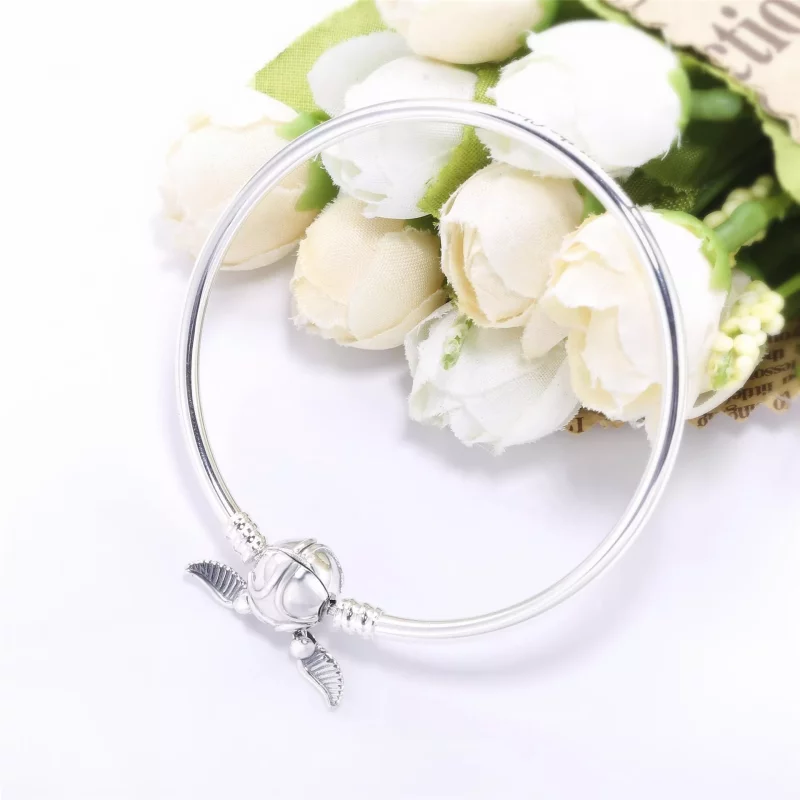 (imagen para) Pulsera Pandora Moments Harry Potter, con broche de Snitch Dorada - 598619C00 - Ver 3
