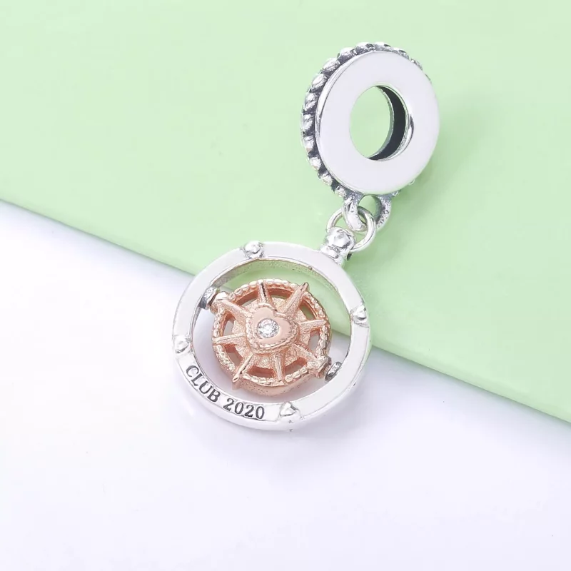 (imagen para) Charm Colgante Pandora Club 2020 Brújula - 788590C01 - Ver 3