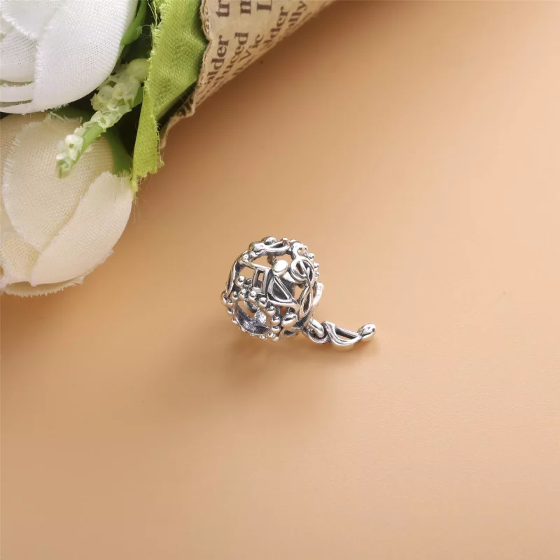 (imagen para) Amuleto de Notas Musicales PANDORA Openwork - 798779C00 - Ver 4