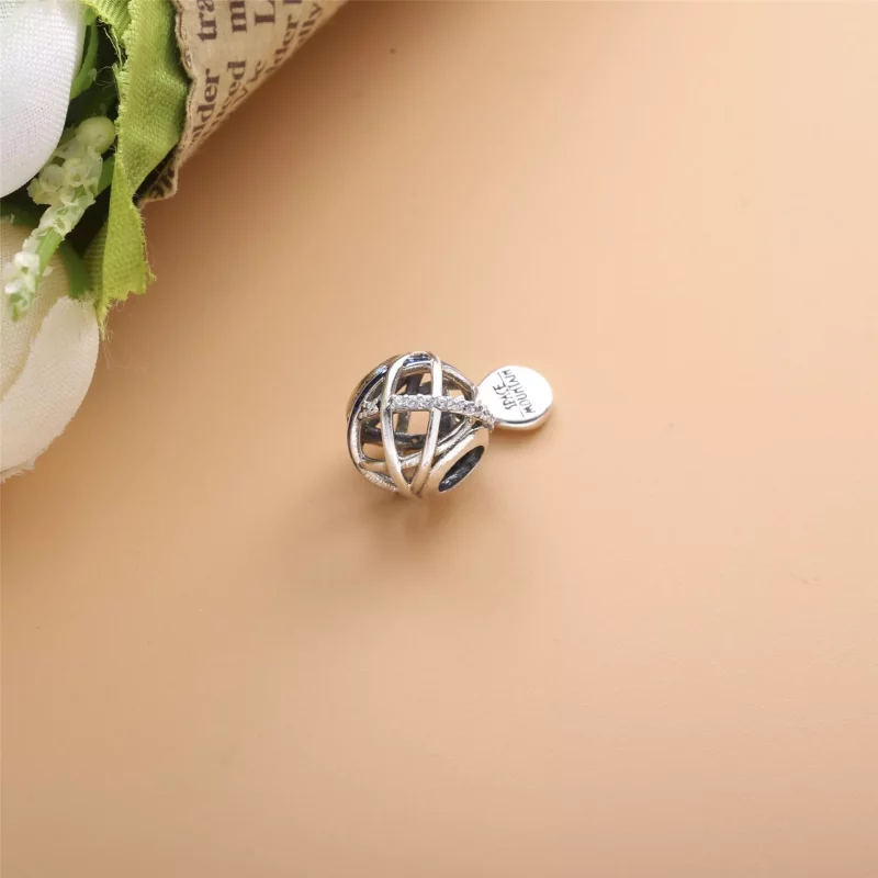 (imagen para) Amuleto de Pandora Disney Parks Space Mountain - 798633C01 - Ver 3