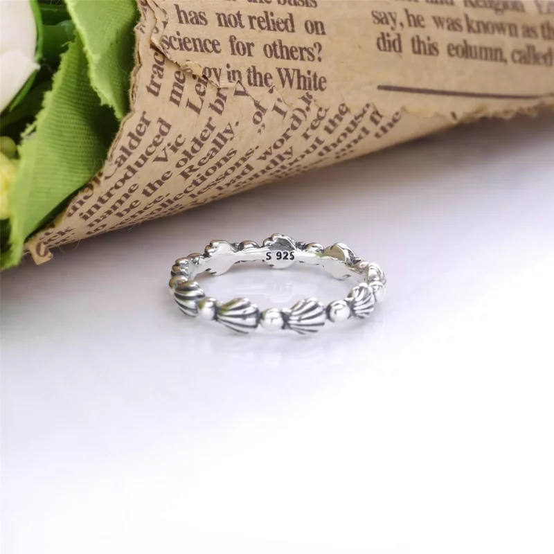 (imagen para) Anillo de banda con cuentas de concha de mar de PANDORA - 198943C00 - Ver 5