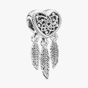 (imagen para) Encanto PANDORA de corazón calado y atrapasueños con tres plumas - 799107C00