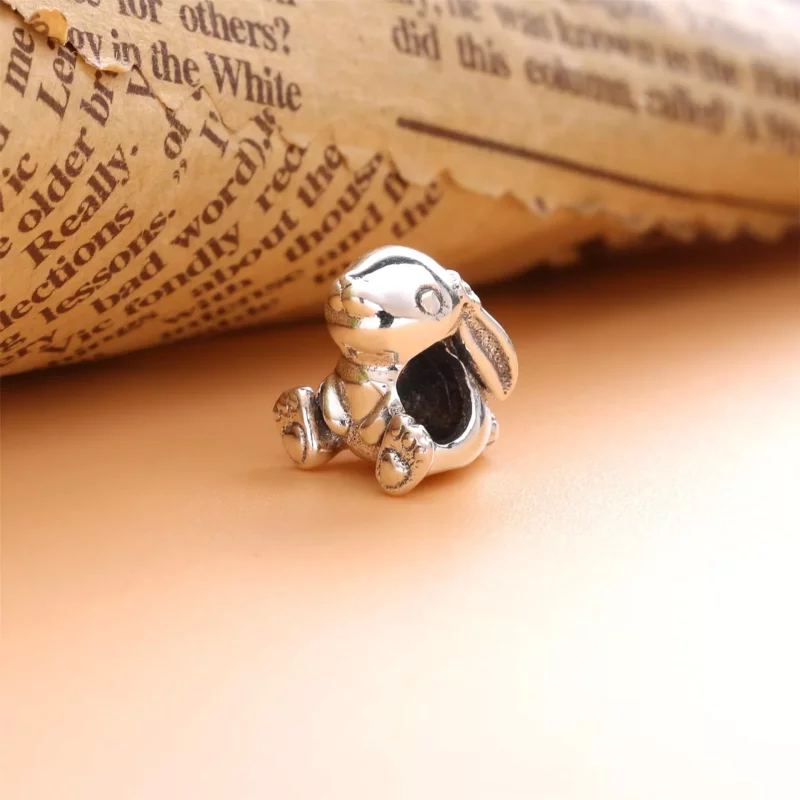 (imagen para) PANDORA Encanto de Conejito Nini - 798763C00 - Ver 3
