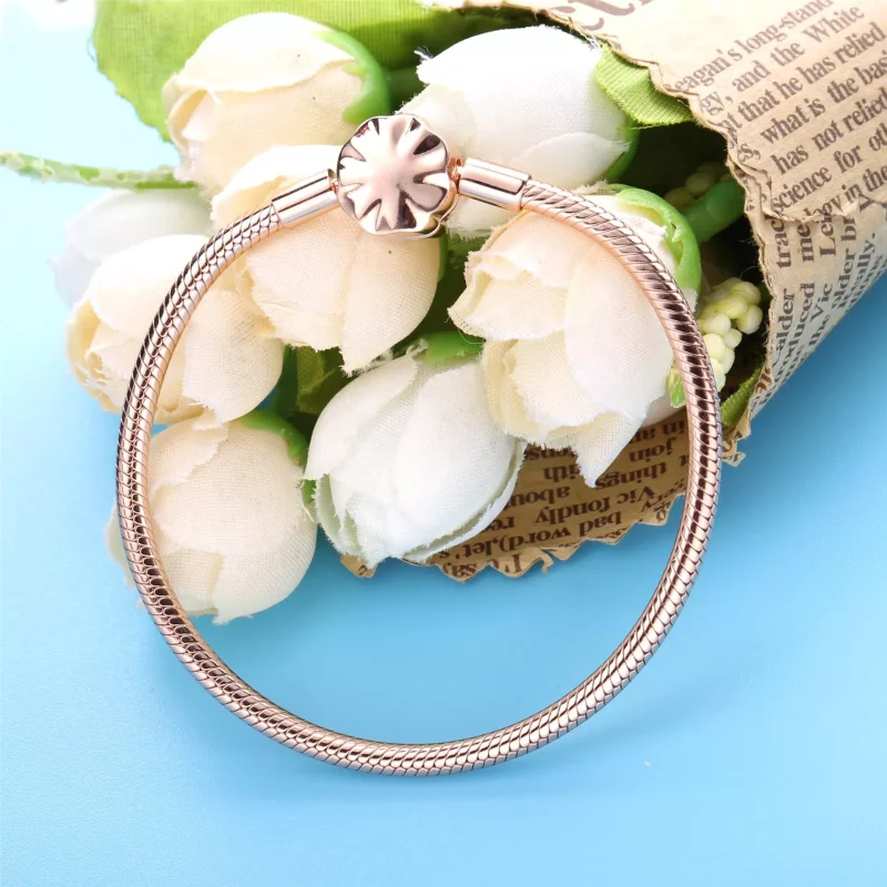 (imagen para) Pandora Moments Pulsera de cadena de serpiente con cierre de abanico rosa - 5881 - Ver 4