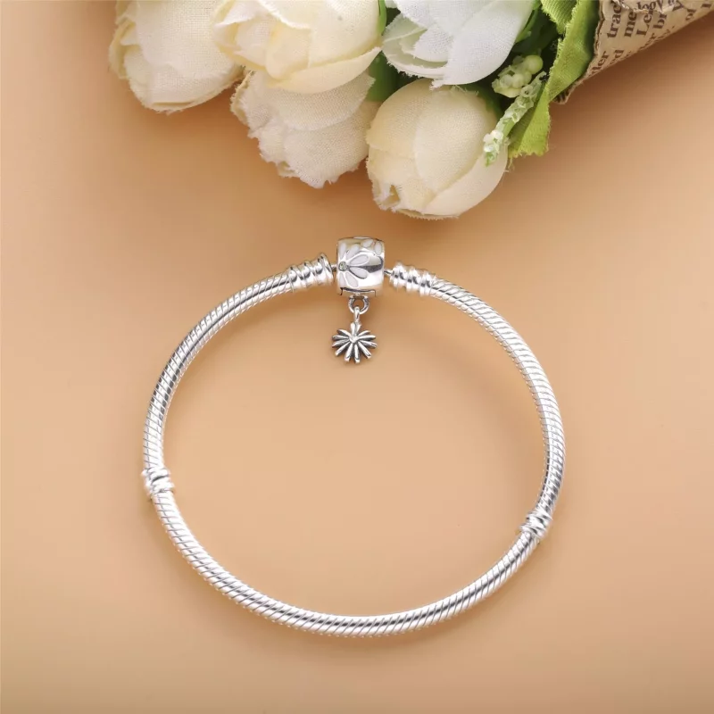 (imagen para) Pulsera de cadena de serpiente con broche de flor Margarita Pandora Moments - 59 - Ver 4