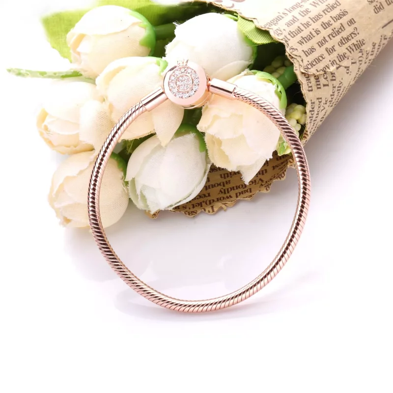(imagen para) Pulsera de cadena de serpiente Pandora Moments Sparkling Crown O - 589046C01 - Ver 3