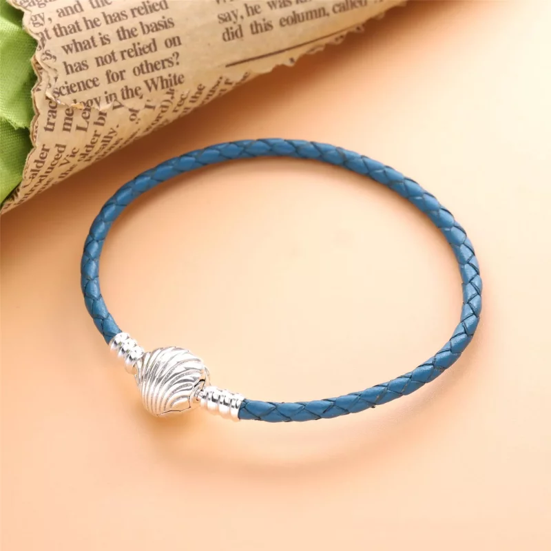 (imagen para) Pulsera de cuero trenzado turquesa con cierre de concha Pandora Moments - 598951 - Ver 2