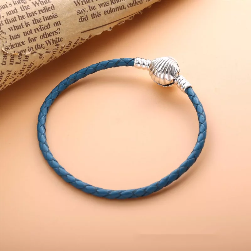 (imagen para) Pulsera de cuero trenzado turquesa con cierre de concha Pandora Moments - 598951 - Ver 3