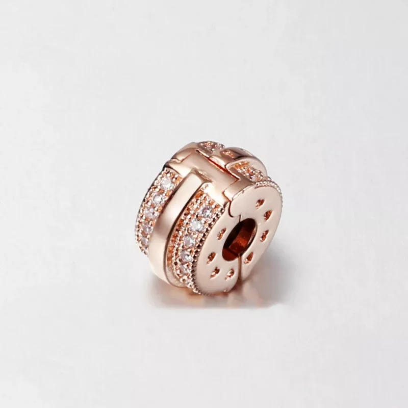 (imagen para) Pulsera PANDORA con encanto de clip de Líneas y Logo Pavé Brillante - 789042C01 - Ver 4
