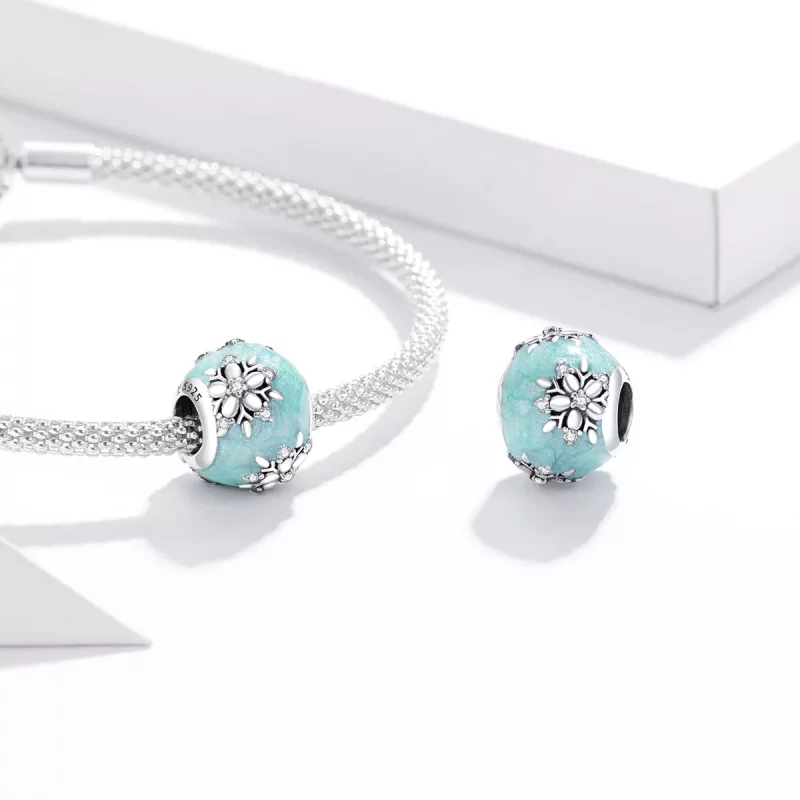 (imagen para) Charm con estilo Pandora de copos de nieve brillantes - SCC1650 - Ver 4
