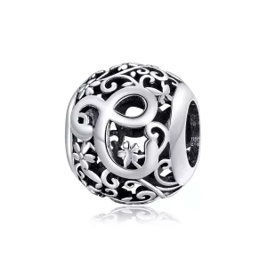 (imagen para) Charm de letra C con diseño de flor calada al estilo Pandora - SCC1444-C