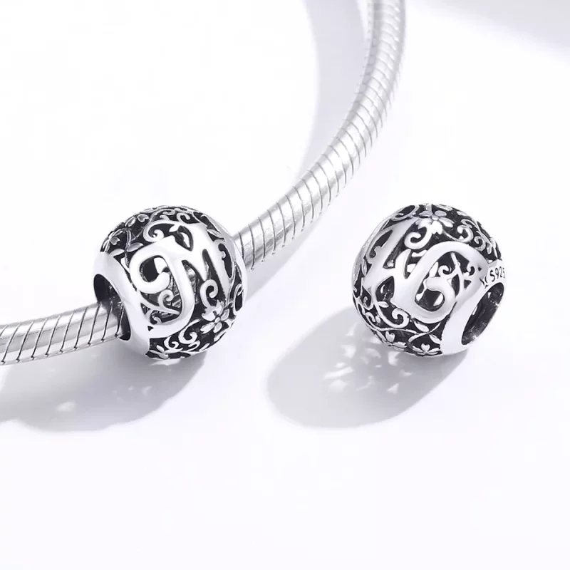 (imagen para) Charm de letra M con flores caladas estilo Pandora - SCC1444-M - Ver 4