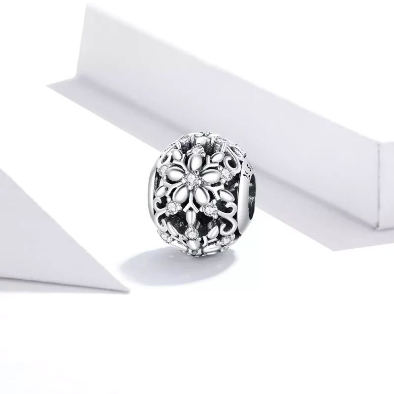 (imagen para) Charm estilo Pandora con motivos de copos de nieve calados - SCC1651 - Ver 2