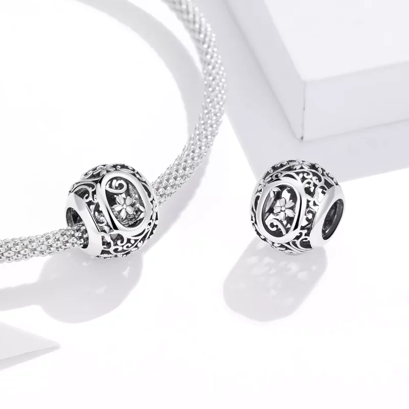 (imagen para) Charm Pandora estilo abierto de flor con letra O - SCC1444-O - Ver 4