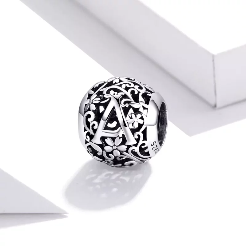 (imagen para) Charm Pandora estilo flor calada letra A - SCC1444-A - Ver 2