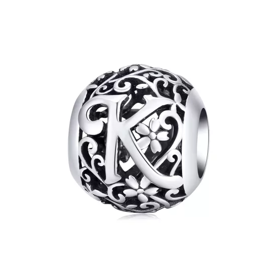 (imagen para) Charm Pandora Style con letra K y diseño de flor calada - SCC1444-K