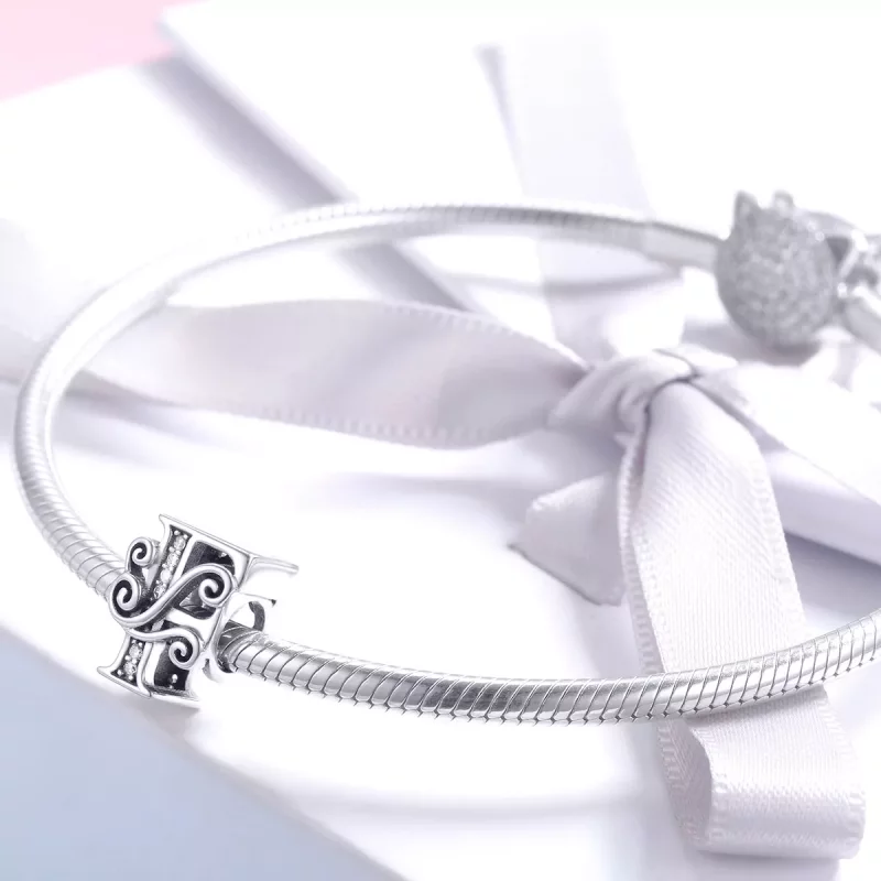 (imagen para) Encanto de letra F con forma de flor brillante estilo Pandora con pavé - BSC030- - Ver 3