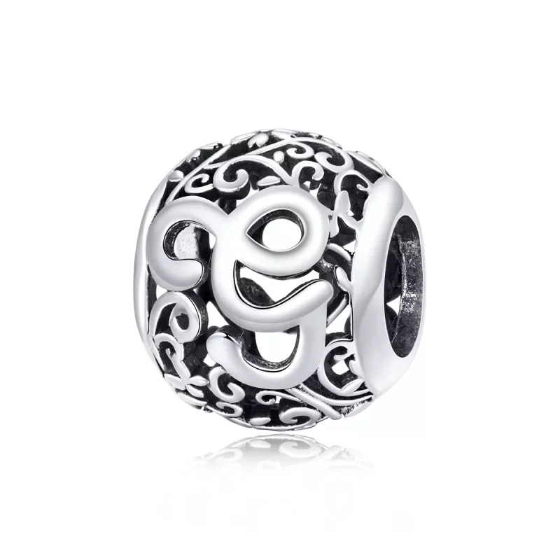(imagen para) Encanto de letra G con diseño de flor calada al estilo Pandora - SCC1444-G