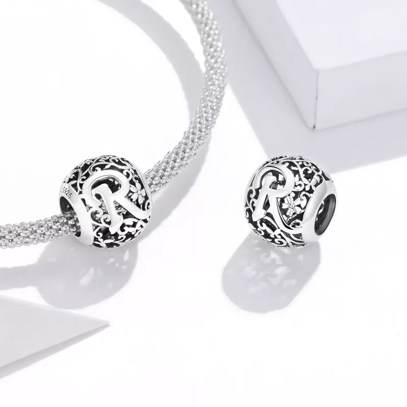 (imagen para) Pandora Estilo Abalorio de Letra R con Flor Calada - SCC1444-R - Ver 4