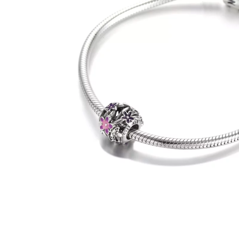 (imagen para) Charm PANDORA Margarita Morada Calada - 798772C02 - Ver 5
