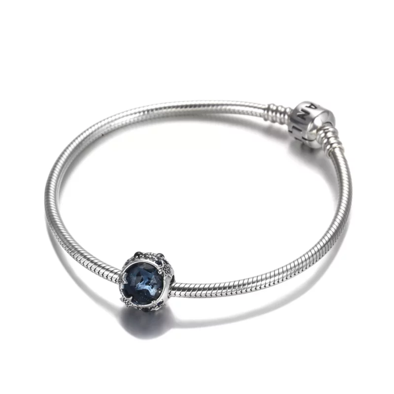 (imagen para) PANDORA Encanto Celestial de Estrellas Centelleantes Azules - 799209C01 - Ver 5