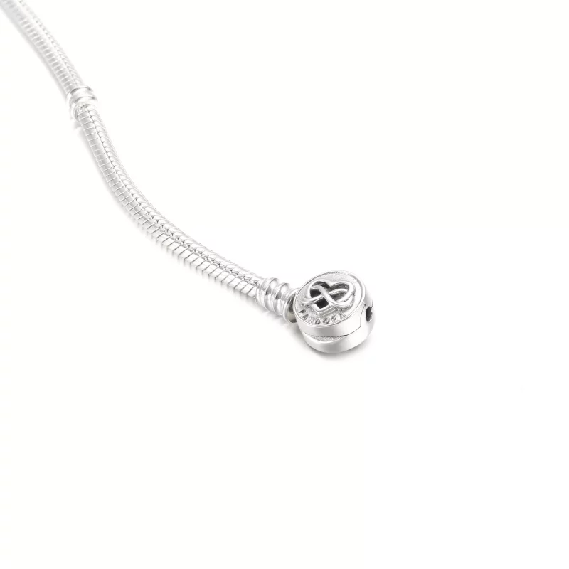 (imagen para) Pulsera de cadena de serpiente con cierre de corazón infinito de Pandora Moments - Ver 5