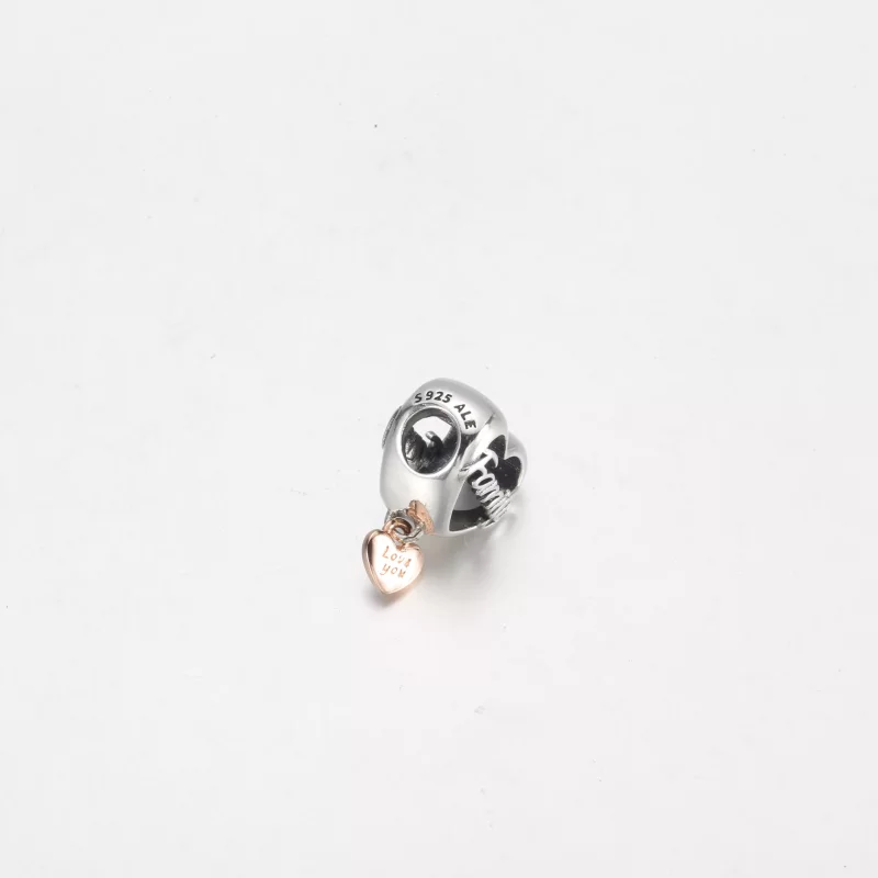 (imagen para) Encanto de Pandora "Amor a la familia" con corazón - 782326C00 - Ver 3
