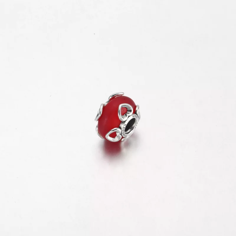 (imagen para) PANDORA Charm de Vidrio Murano Rojo Helado y Corazones - 792497C01 - Ver 2