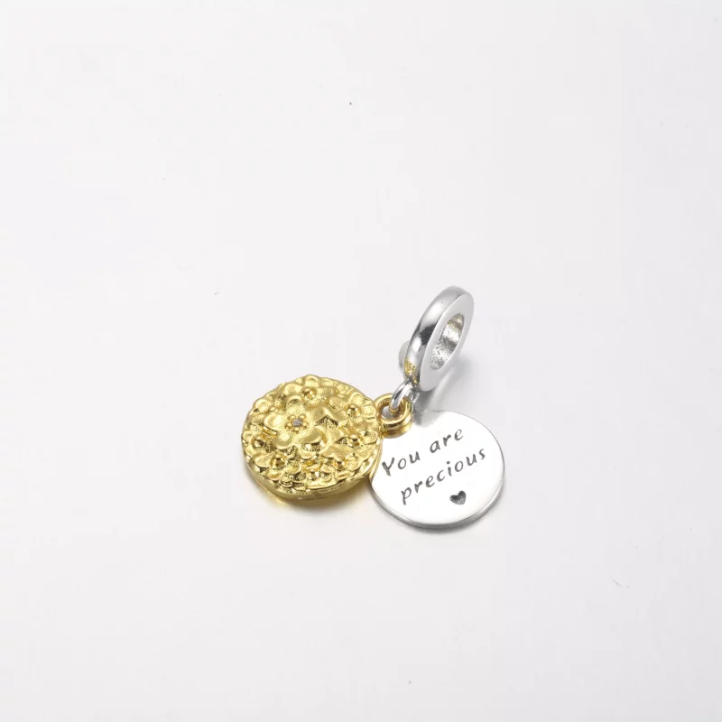 (imagen para) Pandora Charm Doble Colgante Margarita Bicolor - 762341C01 - Ver 6