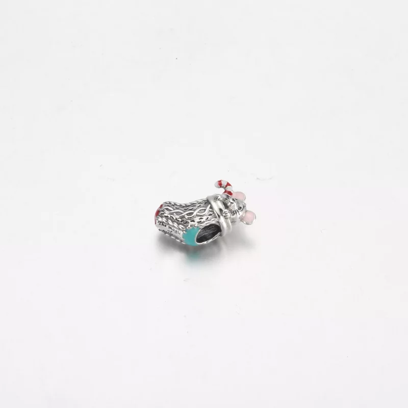(imagen para) PANDORA Charm festivo de ratón y calcetín - 792366C01 - Ver 3