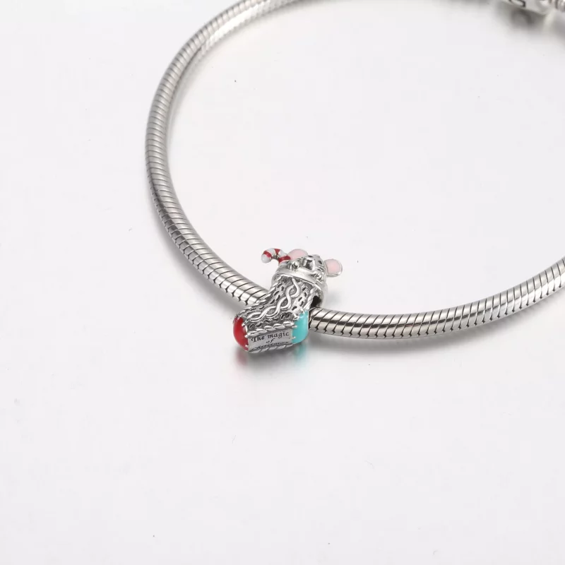 (imagen para) PANDORA Charm festivo de ratón y calcetín - 792366C01 - Ver 5